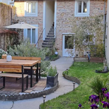 D'hote Des Thermes Guest house